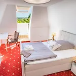 Jaegerhaus