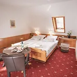 Konukevi Jaegerhaus