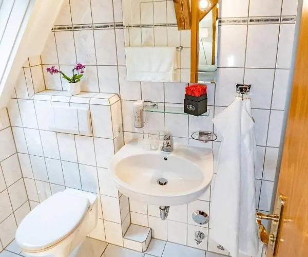 ゲストハウス Jaegerhaus ドナウエッシンゲン