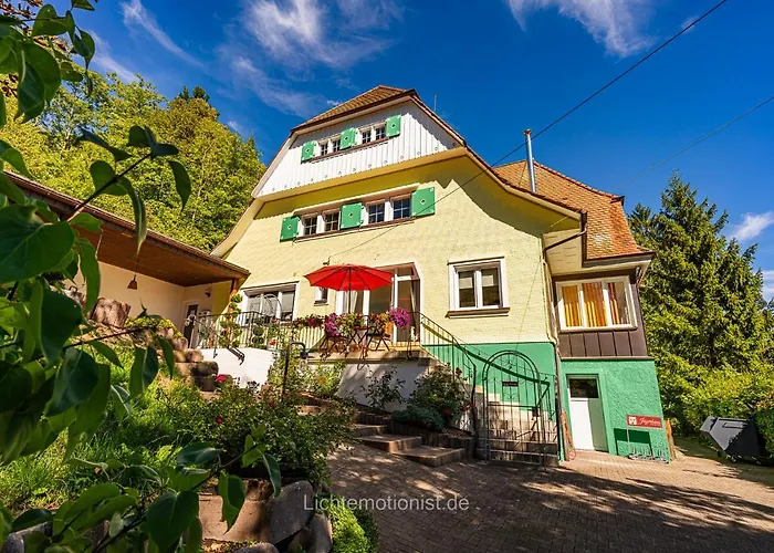 Jaegerhaus ゲストハウス *